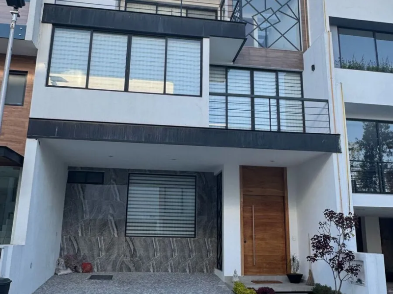 Casa en venta en Residencial Lago Esmeralda | Roof garden | seguridad 24/7