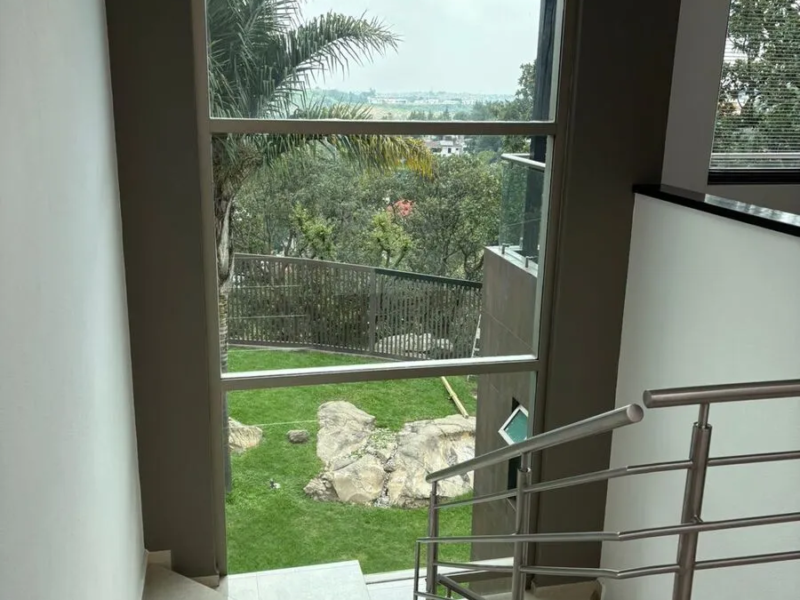 Casa en renta con vistas al club de golf | 1,000 m² | gym y spa privados