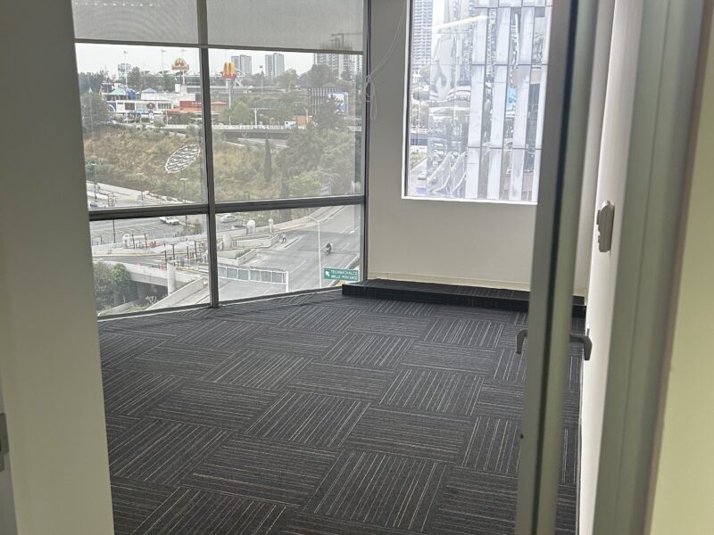 Oficina en renta en Interlomas equipada | lista para operar | 116 m² | iluminación y vistas