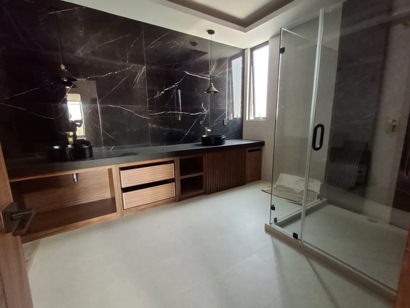 Casa a estrenar de 800 m² | Exclusividad, lujo, seguridad y plusvalía sólida