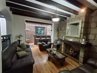 Casa en fraccionamiento privado en Jardines Bellavista, Tlalnepantla | Seguridad | excelente distribución